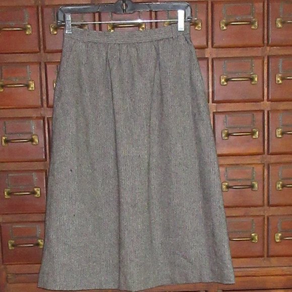 Size 9 Lined Gray Pencil Skirt - Picture 1 of 4